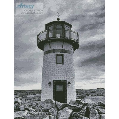 Black and White Lighthouse (Tony Naccarato - Unsplash)