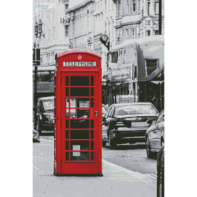 London Phone Booth (Felix Broennimann)