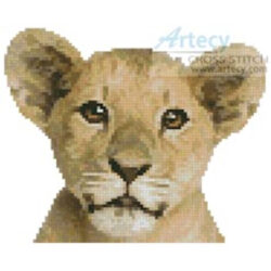Mini Lion Cub (www.photostogo.com)
