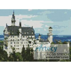 Mini Neuschwanstein Castle in Germany (Joiseyshowaa)