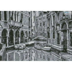 Mini Venice Canal Black and White (Tom Podmore)
