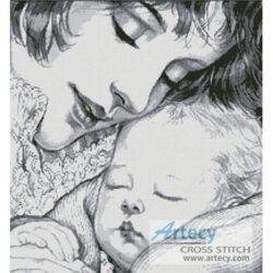 Mother Holding Baby (www.liquidlibrary.com)
