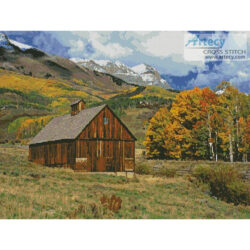 Mountains and Barn (www.photorack.net)