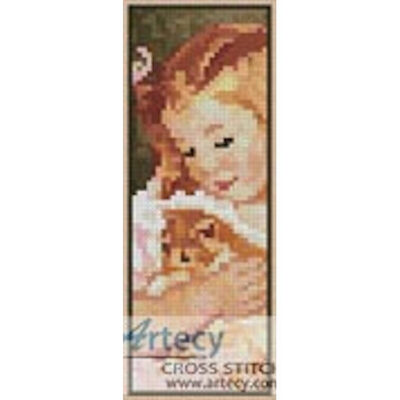 Sara holding a Cat Bookmark (Art Renewal Centre)