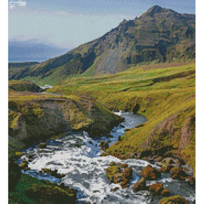 Skogafoss (Crop) (Roma Ryabchenko)