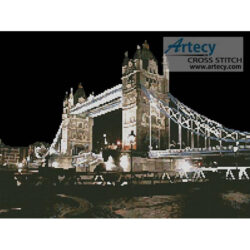Tower Bridge at Night (http://www.cepolina.com/freephoto/)
