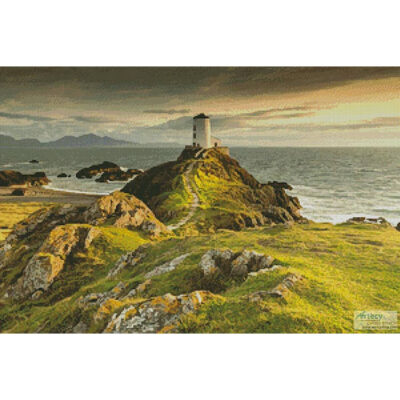 Twr Mawr Lighthouse, Wale (Jim Cooke - Unsplash)