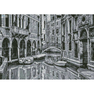Venice Canal Black and White (Tom Podmore)